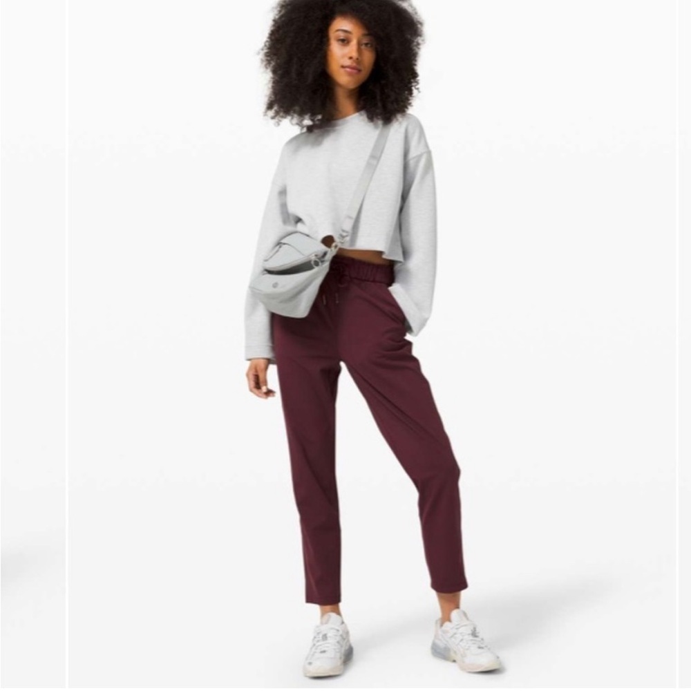 Lululemon keep moving pants